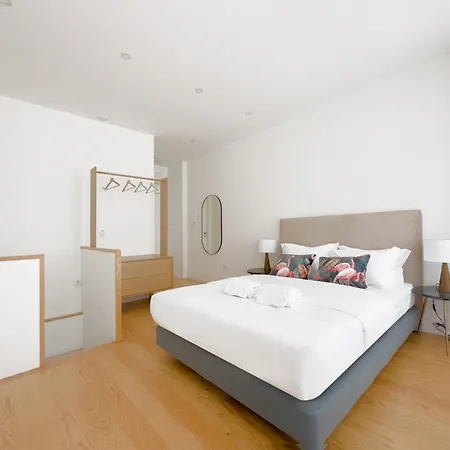 Apartment Vibrant Apartments-bonfim